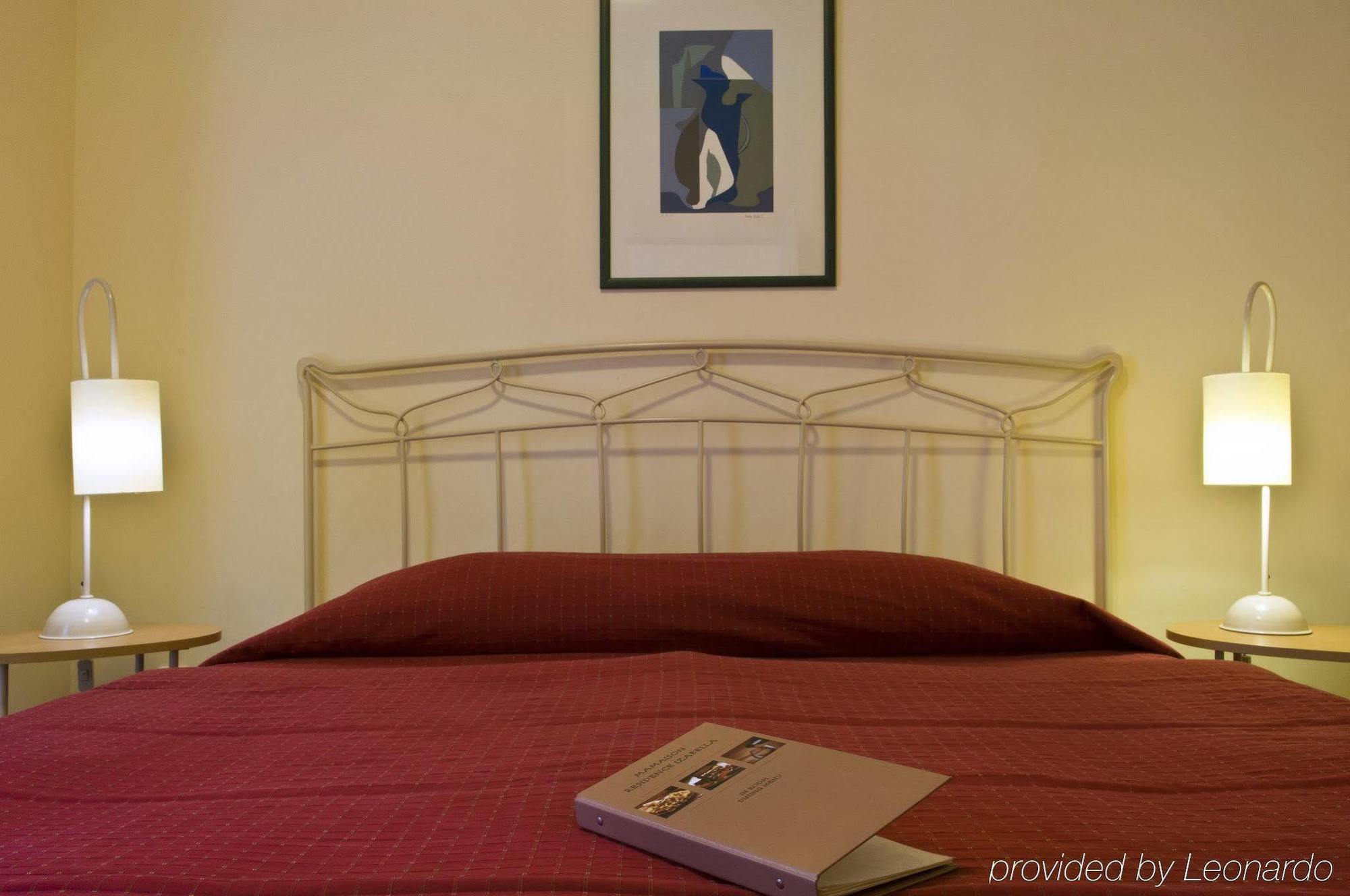 Mamaison Residence Izabella בודפשט חדר תמונה
